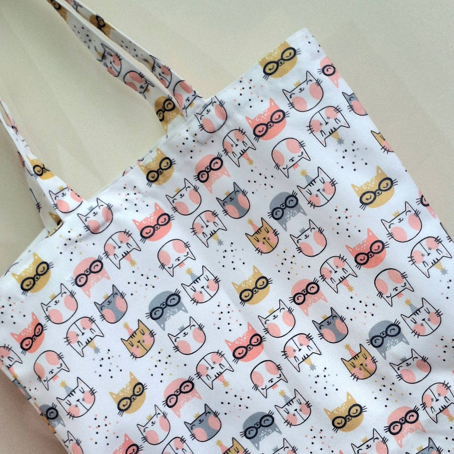 Party Cats Pattern White Tote - Printed Everyday Large Canvas Shopping Tote Bag